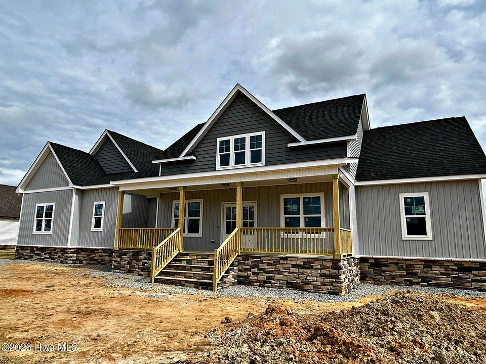 1st image of 124 Prency Lane