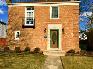529 Sunset Ave, La Grange, IL 60525