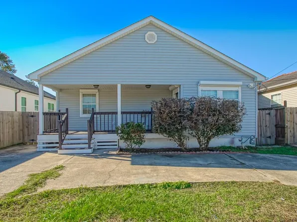 6324 Arts St, New Orleans, LA 70122