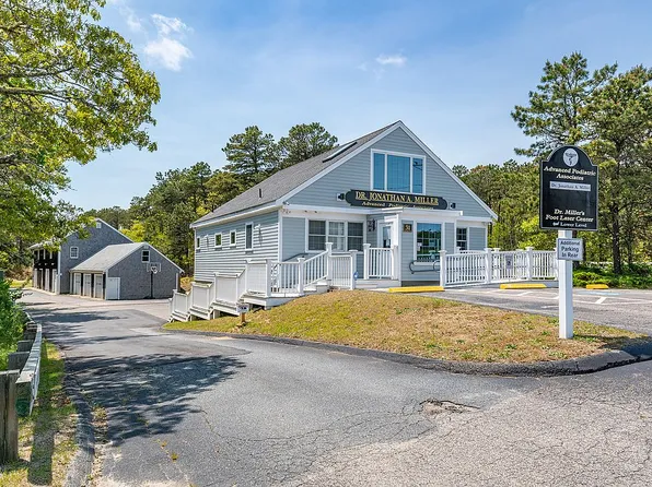31 Meetinghouse Rd, South Chatham, MA 02659