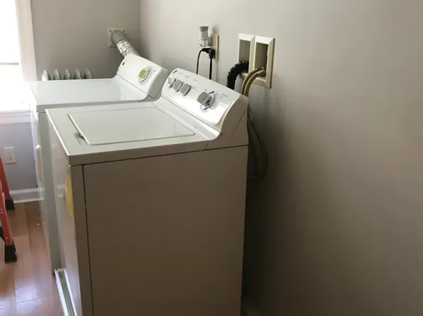 7525 67th Rd, Middle Village, NY 11379