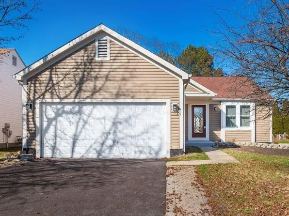 7640 Kittansett Ln, Pickerington, OH 43147