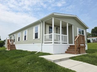 243 E Macgregor Ct #607, Highland, MI 48357