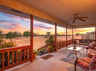 126 Mariana Dr, Red Rock, TX 78662