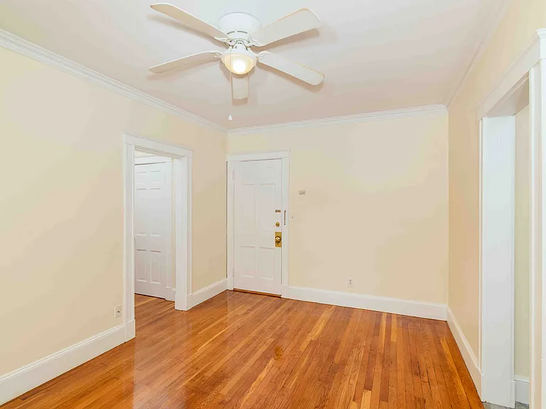 0 Greenleaf St #15 — Photo 5