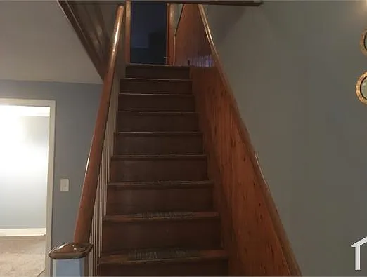 1373 Anchor St — Photo 6