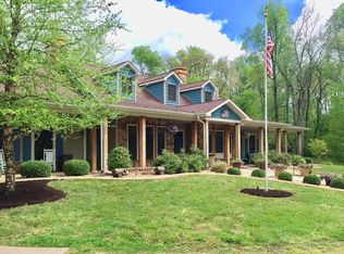 249 N Chestnut Grove Rd, Lewisport, KY 42351