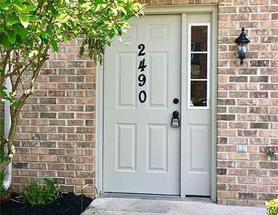 2nd image of 2490 Gillian Ln