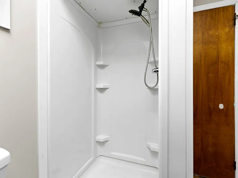 322 S Stewart Ave #4 — Photo 12