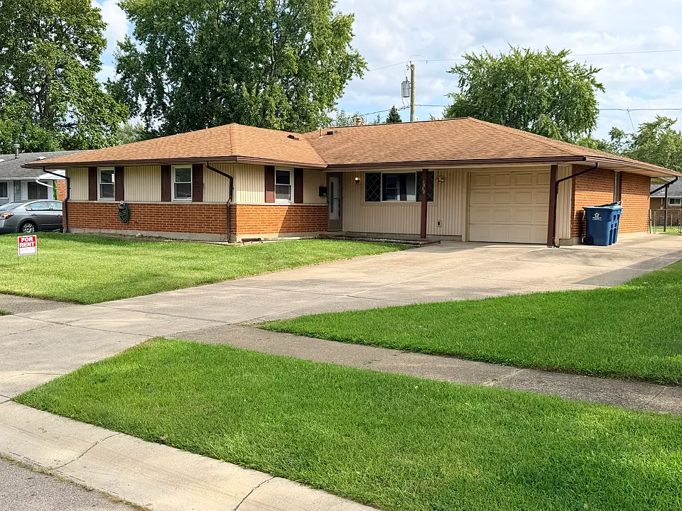 7960 Blackshear Dr