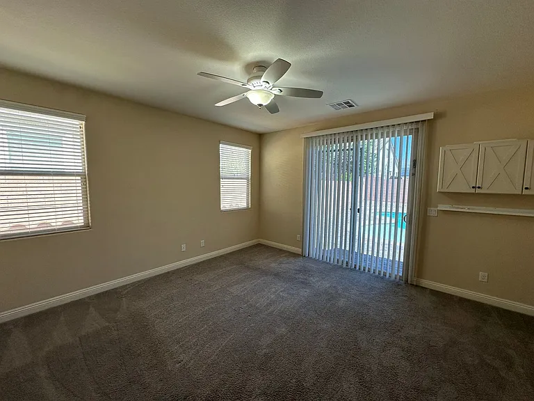 816 Bluebird Hill Ave — Photo 9
