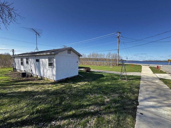 126 West Montello Street, Montello, WI 53949