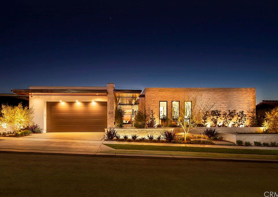 1st image of 2615 Blue Water Dr