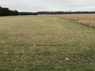 5776 Van Dyke Rd, Almont, MI 48003