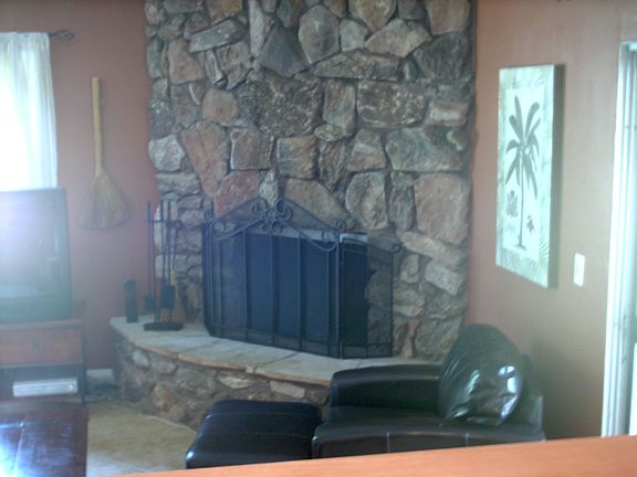 Fam Rm/Den w/Fireplace