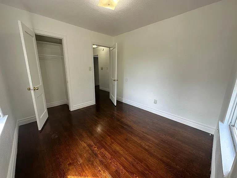 1476 Rancho Dr — Photo 6