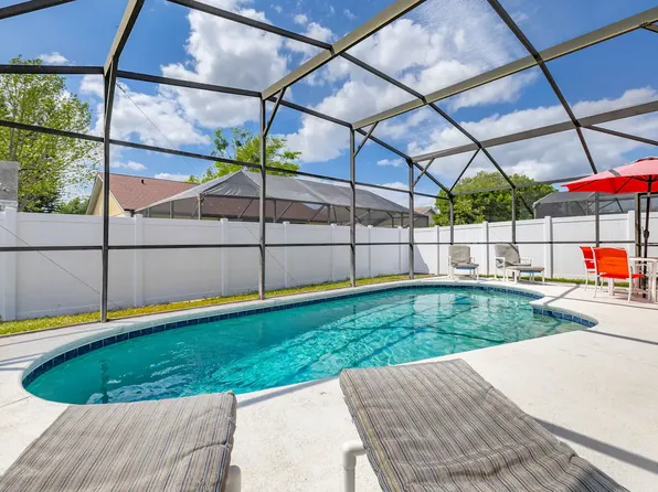4534 Oakbrook Ct, Kissimmee, FL 34746