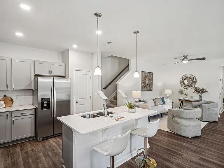 Porchlight Brier Creek — Photo 12