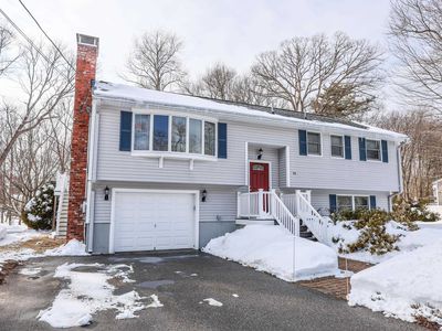 14 Loren Road, Salem, NH, 03079