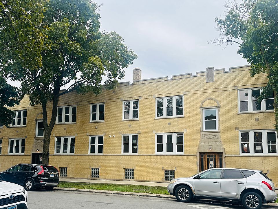 1st image of 2451 N Kilpatrick Ave #1