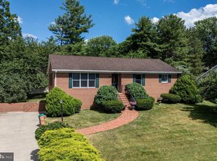 405 Sugar Maple Ln, Harrisonburg, VA 22801