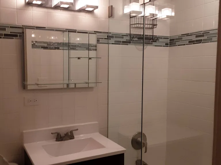 426 Elmwood Ave #1 — Photo 11