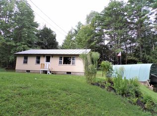 10 Gile Pond Rd, Franklin, NH 03235