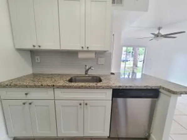 1080 N Benoist Farms Road #108, West Palm Beach, FL 33411