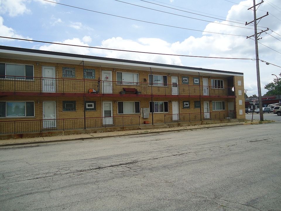 1st image of 5720 W 95th St APT 4