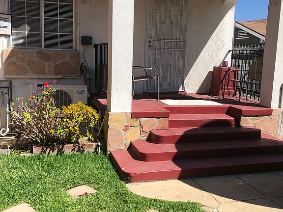 4th image of 2506 S Bronson Ave