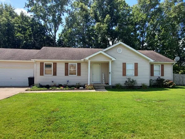 104 Stone Trace Dr, Mount Orab, OH 45154