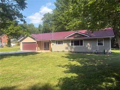 2260 Downing Ln, Hermitage, PA, 16148