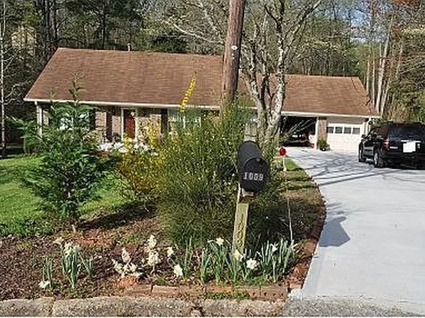 1009 Payton Way, Tucker, GA 30084