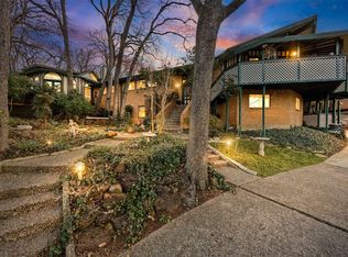 804 Valley Oaks Ct, Arlington, TX 76012