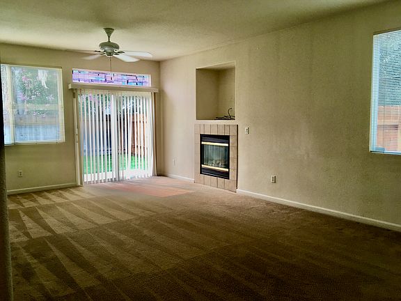 4th image of 9728 Marianna Way