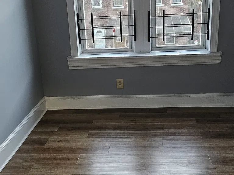 105 E 95th St #2 — Photo 3