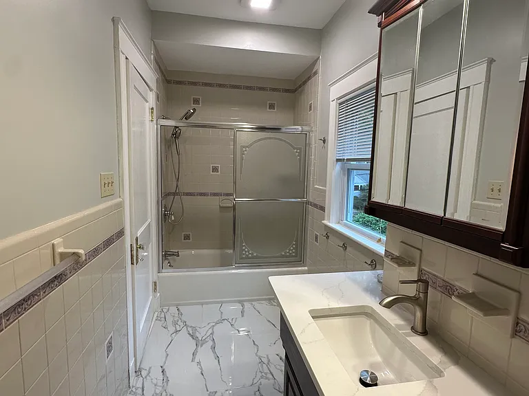 492 Lowell Ave — Photo 18