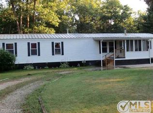 6021 Morningstar Ln, Twin Lake, MI 49457