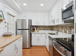 Bravura Ii, Aventura, FL 33180