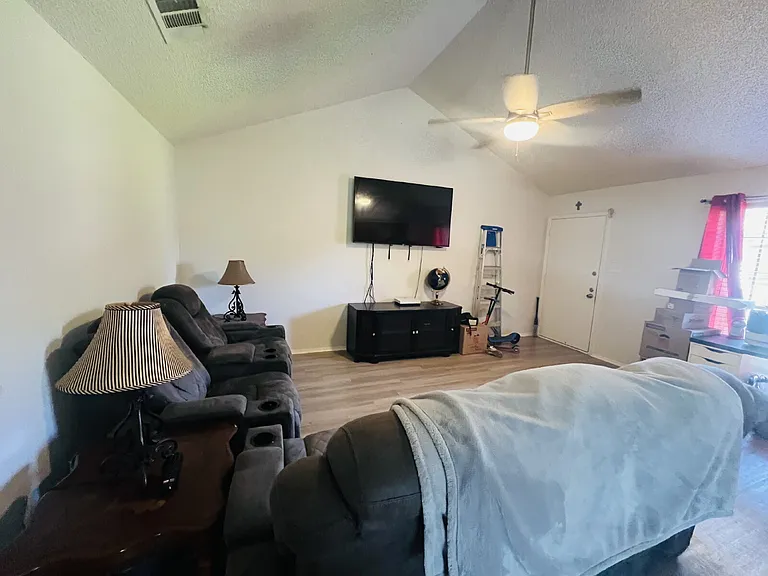 105A Nicole Cv — Photo 13