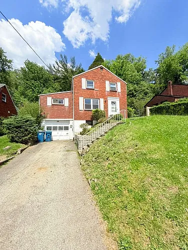 209 Briarwood Dr Photo 1