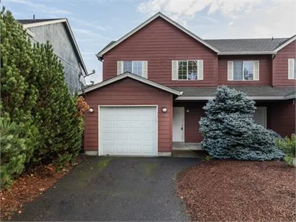 576 N 10th St, Saint Helens, OR 97051