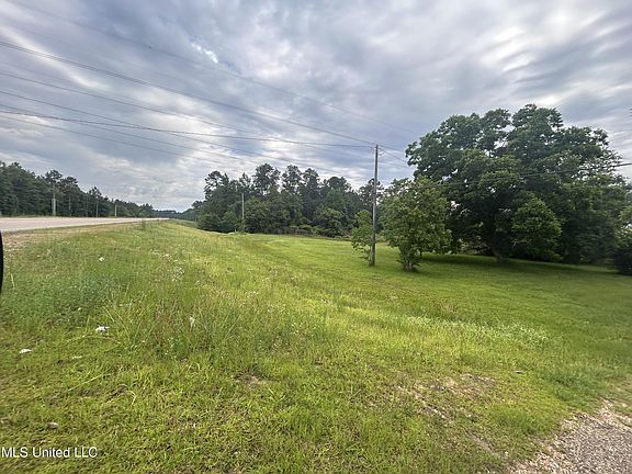 3rd image of 15078 Highway 15
