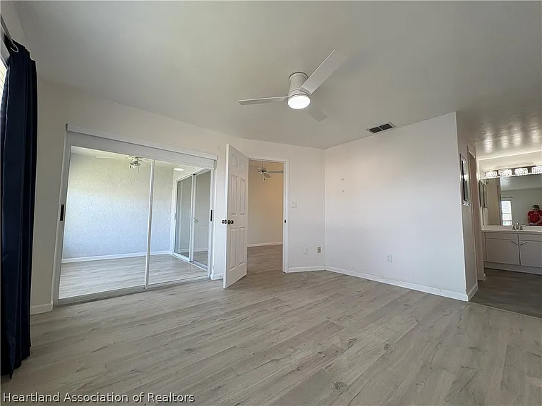 406 Stephen Dr — Photo 18