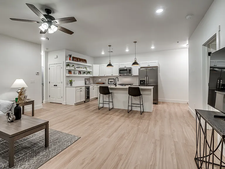 700 Asp Ave #3 — Photo 5