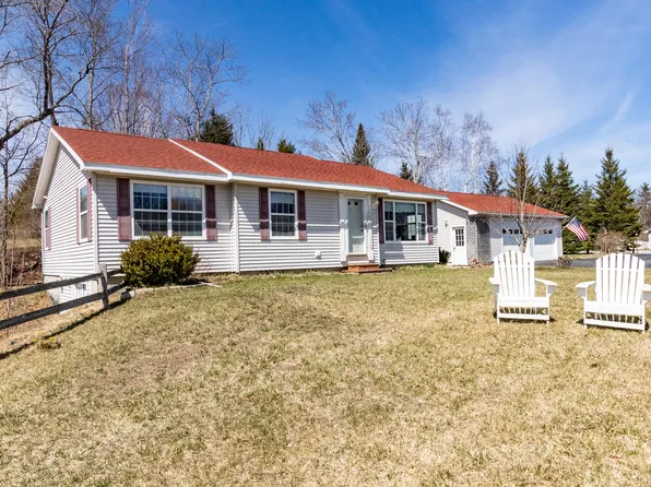 7 Libby Street, Lisbon, ME 04252