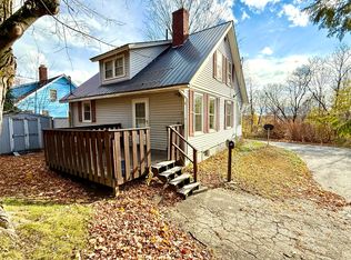 15 Fay Ct, Dexter, ME 04930