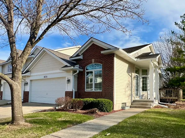 8836 Denton Pl, Johnston, IA 50131