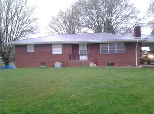 413 Crisp Rd, Murphy, NC 28906