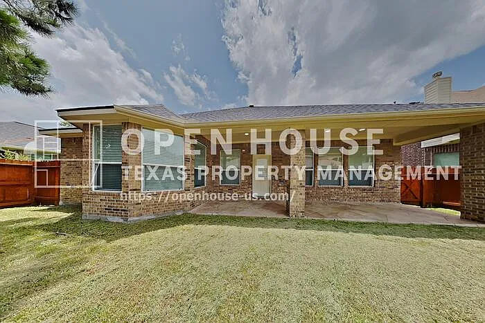 12419 Adams Ridge Ln — Photo 18